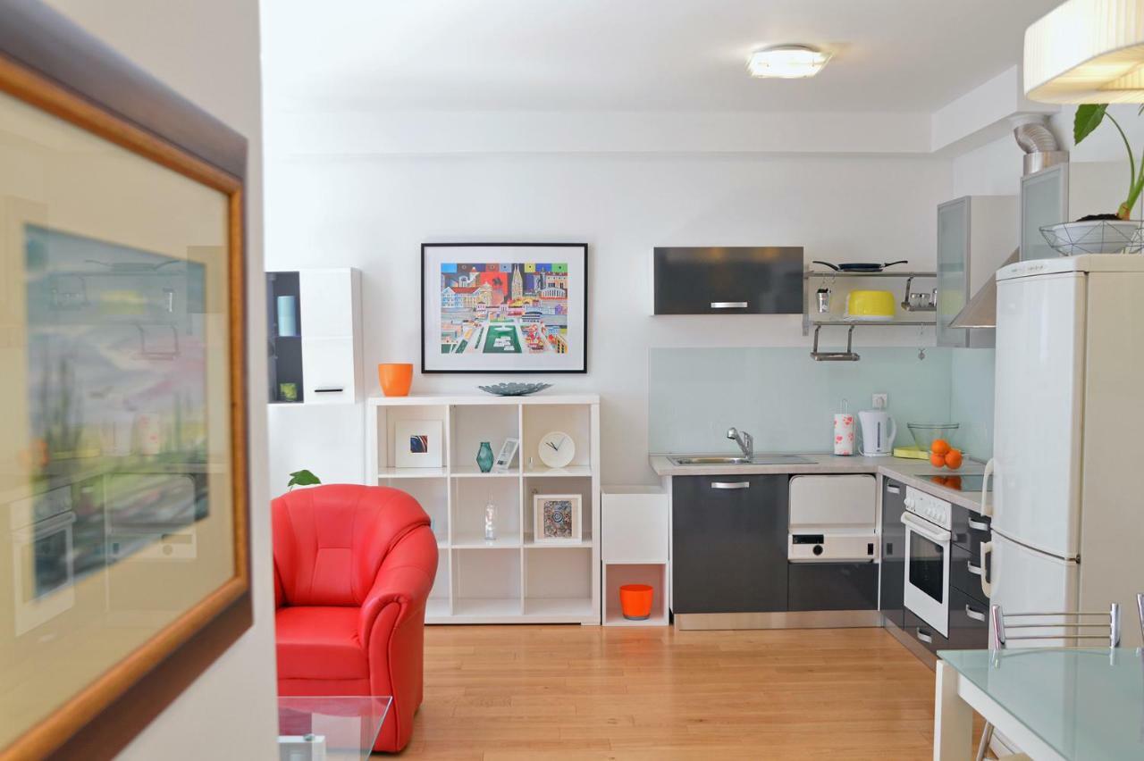 Aetherius Red Zagreb Extérieur photo